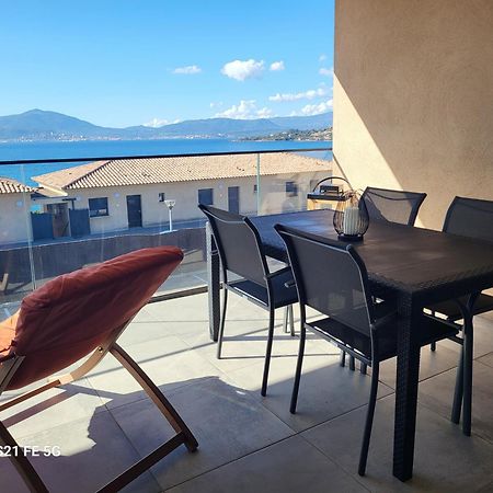 Appartement De Standing Bord De Mer Pietrosella Exterior photo